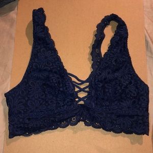 VICTORIA’S SECRET Bralette